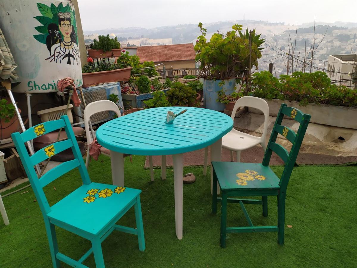 Cozy Garden Apartamento Jerusalém Exterior foto