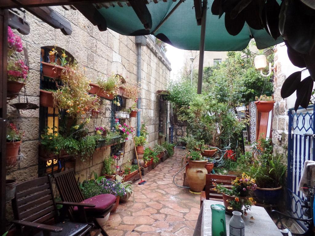 Cozy Garden Apartamento Jerusalém Exterior foto